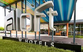 Aloft Hotel Philadelphia International Airport