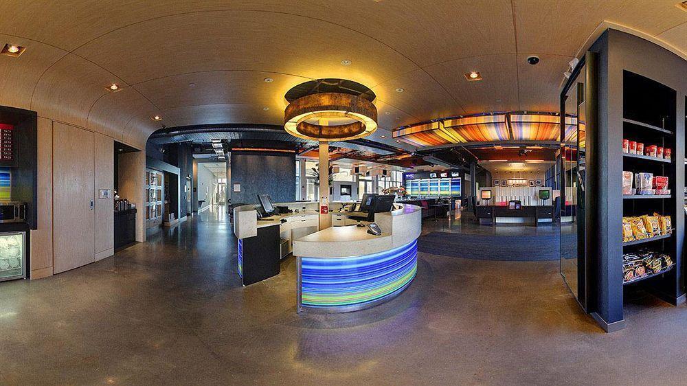Aloft Philadelphia Airport Hotel Exterior photo